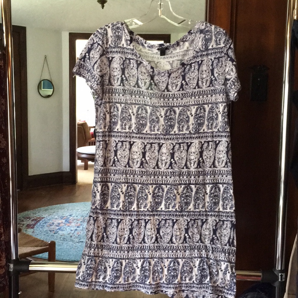 T-shirt dress